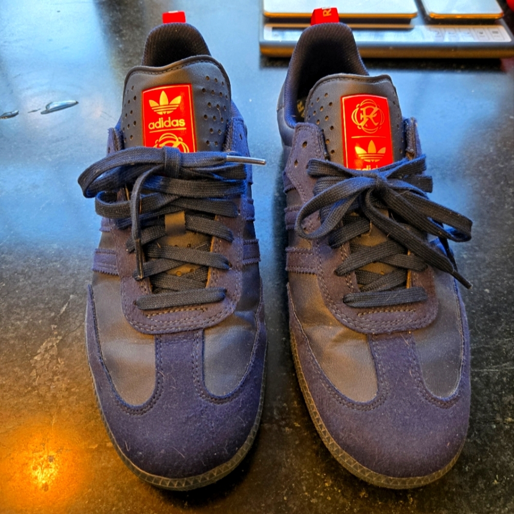 Adidas Blue Retro Sneakers with Suede and Mesh